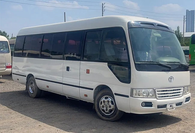 18 Seater Bus