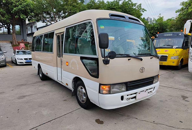 22 Seater Toyota Coaster 