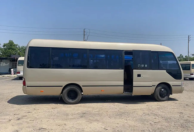 Used Toyota Coaster 30 Seater Buses For Sale