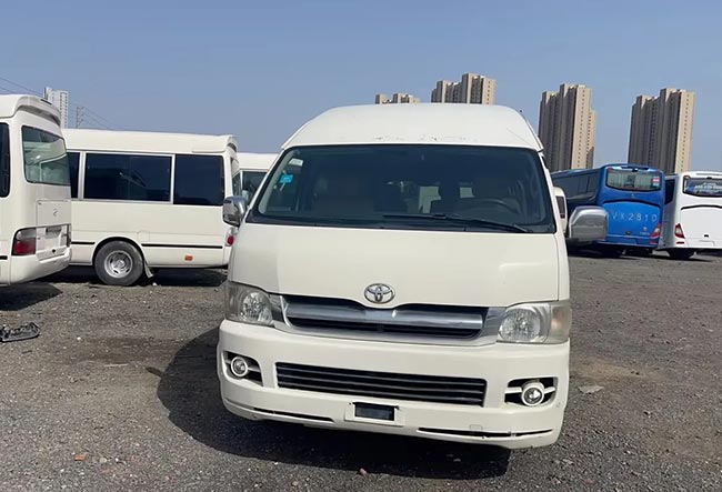 14 seats Toyota Hiace Van