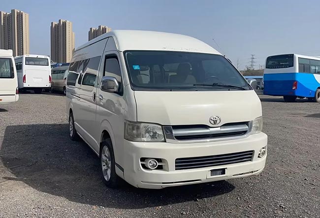 14 seats Toyota Hiace Van