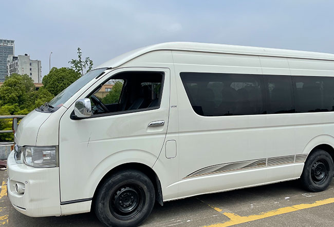 Used Toyota Hiace