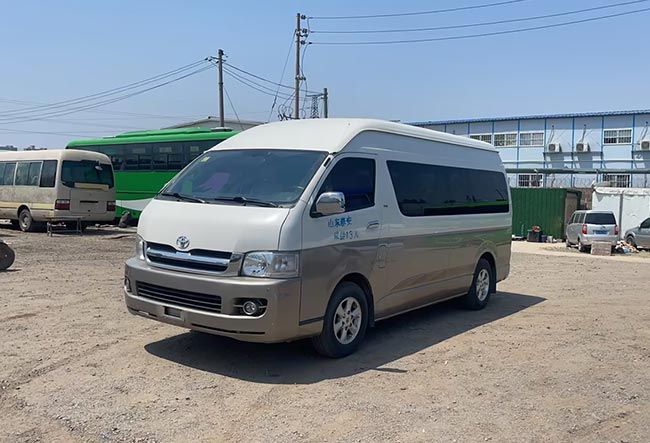 Used Toyota Hiace Commuter Minibus