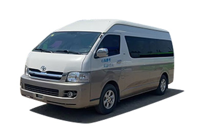 Used Toyota Hiace Minibus