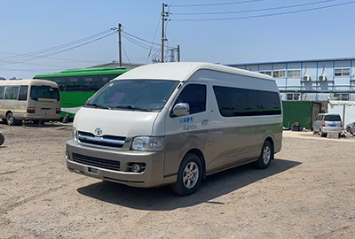Used Toyota Hiace Minibus