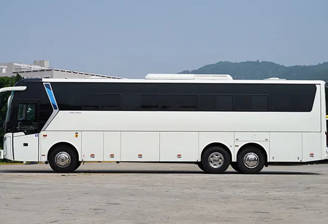 60 Seater Golden Dragon Coach bus