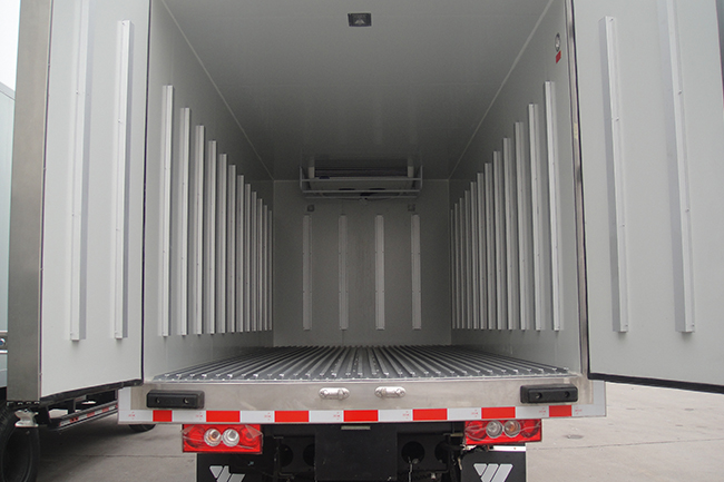 Refrigerated Semi Trailer 