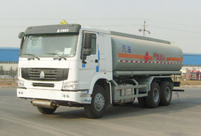 21.5m3 Oil tanker trcuk with HOWO chassis