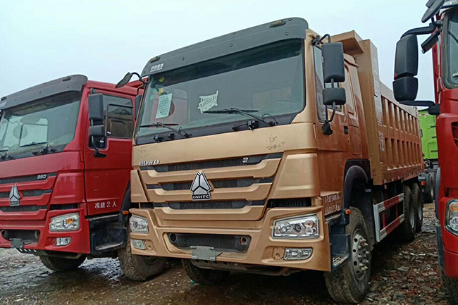 USED HOWO 6X4 dump truck