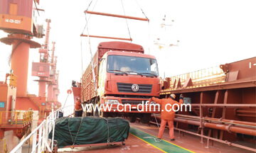 2 Units Dongfeng Suction Sewage Truck and Wrecker Truck Delivery to Cambodia